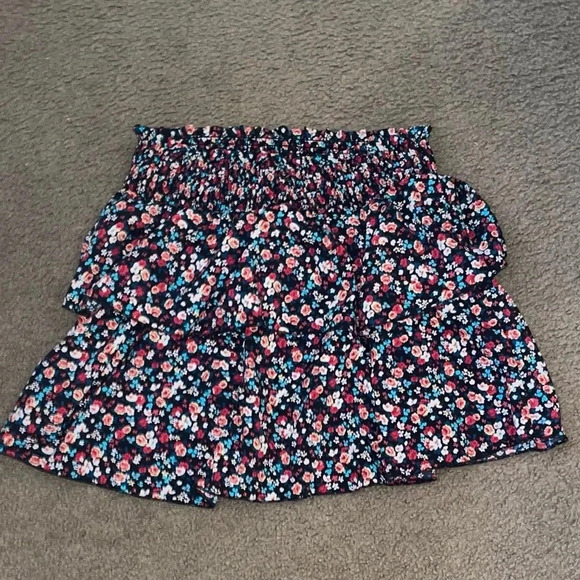 Floral Skirt - Picture 4 of 7